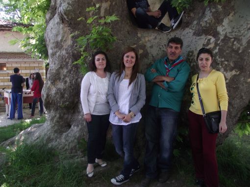  KIRKLARELİ ; Vize İlçesi Çakıllı Beldesi  814 yaşındaki Çınar ağacı / 3 Haziran 2012 Pz. 13:39