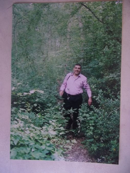 ZONGULDAK ; Milli Egemenlik Ormanı ( Ankara yolu ) ;  Nisan 2007 Ct.  Öğle vakti  