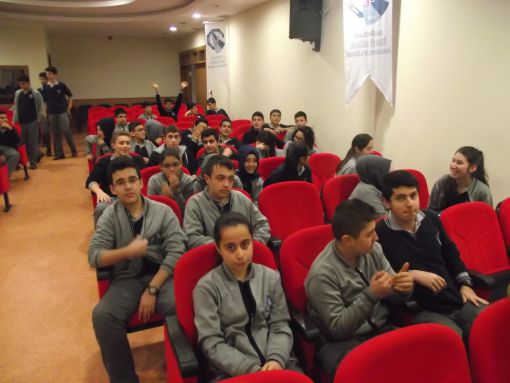  İstanbul  Bağcılar İbni Sina Anadolu Lisesi 9.Sınıflar Arası Bilgi Yarışması / 22 Ocak 2014 Çarş.13:00