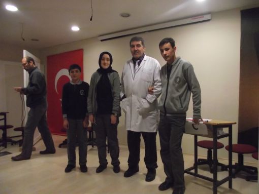  İSTANBUL ;Bağcılar İbni Sina Anadolu Lisesi 9.Sınıflar arası Bilgi Yarışması / 22 Ocak 2014 Çarş. 13:00
