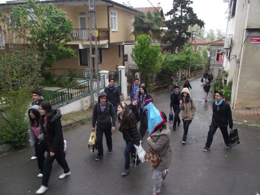   İSTANBUL ; Bağcılar Gazi Lisesi İlterş Kağan İzci Ocağı BÜYÜK ADA GEZİSİ ; Hamidiye Camii Sokağı  / 21 Nisan 2013 Pazar 10:34 